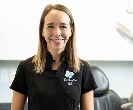 //maclinik.ca/wp-content/uploads/2024/08/DR-ARS-team-Audrey-Ann-Fortin.jpg